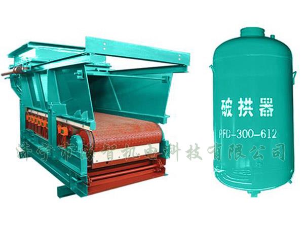 防止在給料機(jī)距離倉口較高的時(shí)候，連接段內(nèi)的物料壓實(shí)粘結(jié)成拱或粘壁